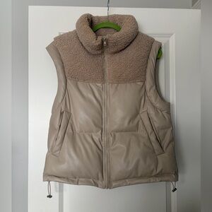 Evereve Sherpa Puffer Vest